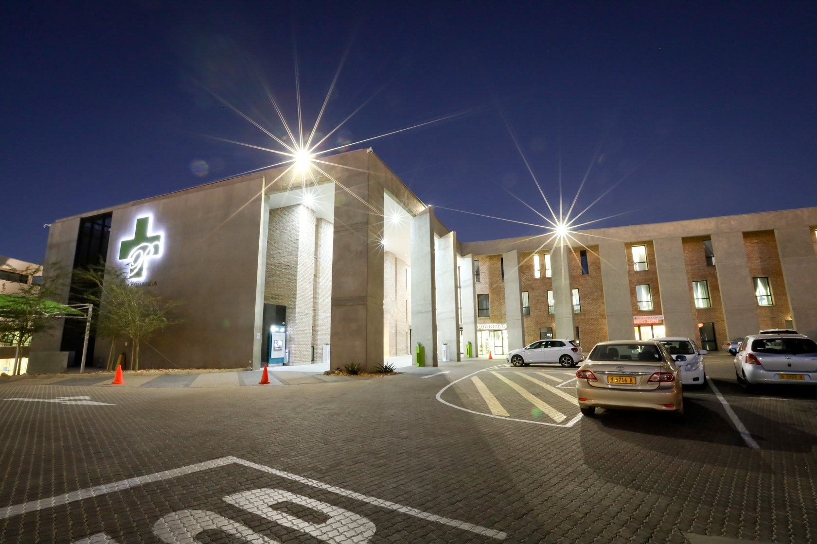 Windhoek-LadyPohamba-1